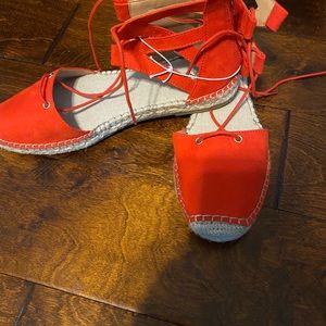 NEW NEVER WORN Espadrille tie-up flat shoe.